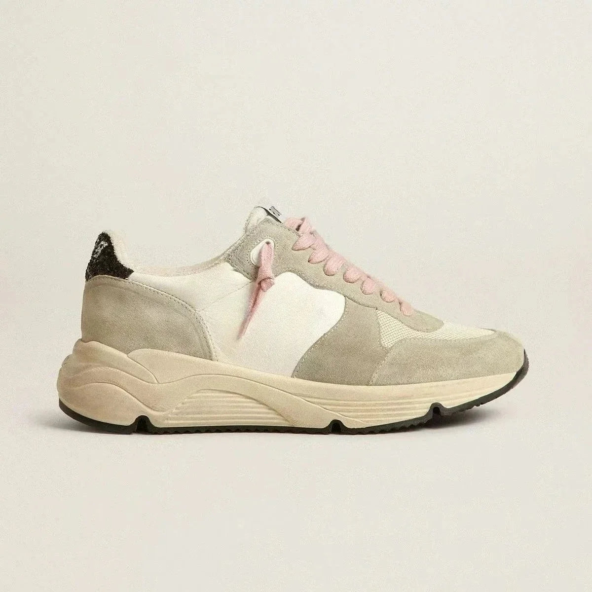 2026 new lightweight couple retro made shoes, star thick soled dad shoes, casual sports board shoes