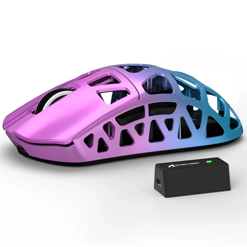 Gaming miška ATTACK SHARK R3 iz magnezijeve zlitine 8K SUPERLIGHT 8000Hz, 6 nastavljivih DPI do 26000, PAW3395, BT/2.4G brezžična/žična