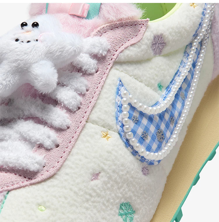 Nike, aito LD-1000 naisten urheilulliset, kulutusta kestävät matalat nauhalliset vapaa-ajan kengät IM6692-197