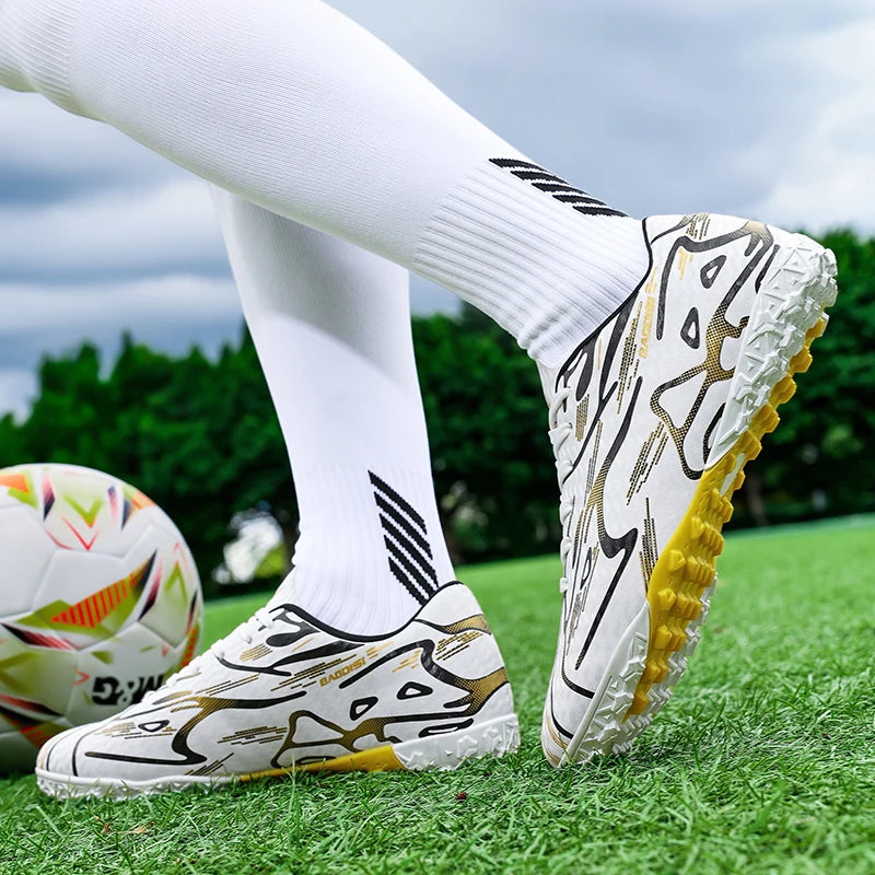 Neue Herren-Fußballschuhe TF Sport Trainings-Soccer-Schuhe, weich, ultraleicht, atmungsaktiv, professionelle Unisex-Sneaker, Rasen-Stollenschuhe für Matches