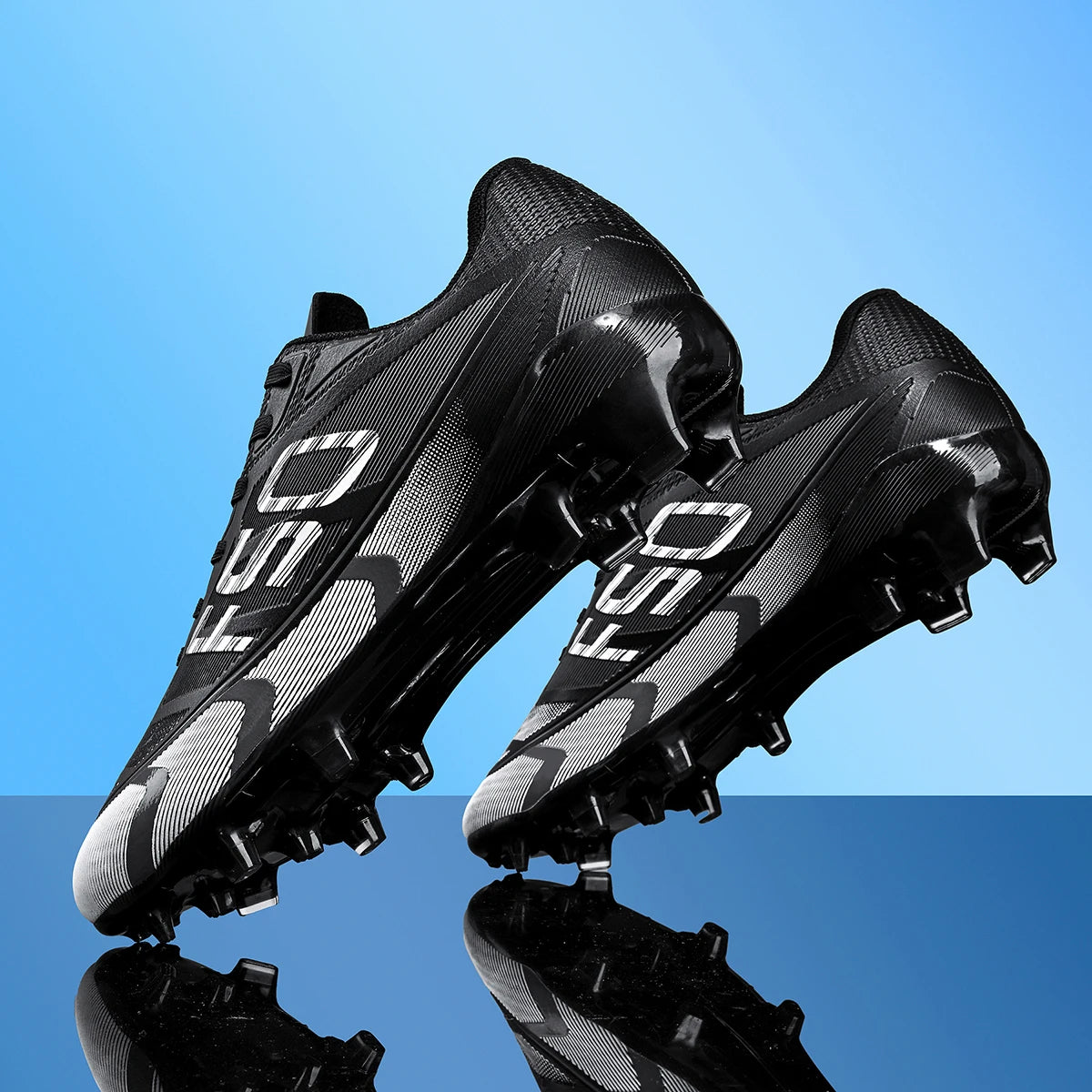 Chaussures de football AG/FG de style nouveau, crampons stables en TPU longs, unisexe, pour terrain de gazon extérieur, matchs et entraînements de football