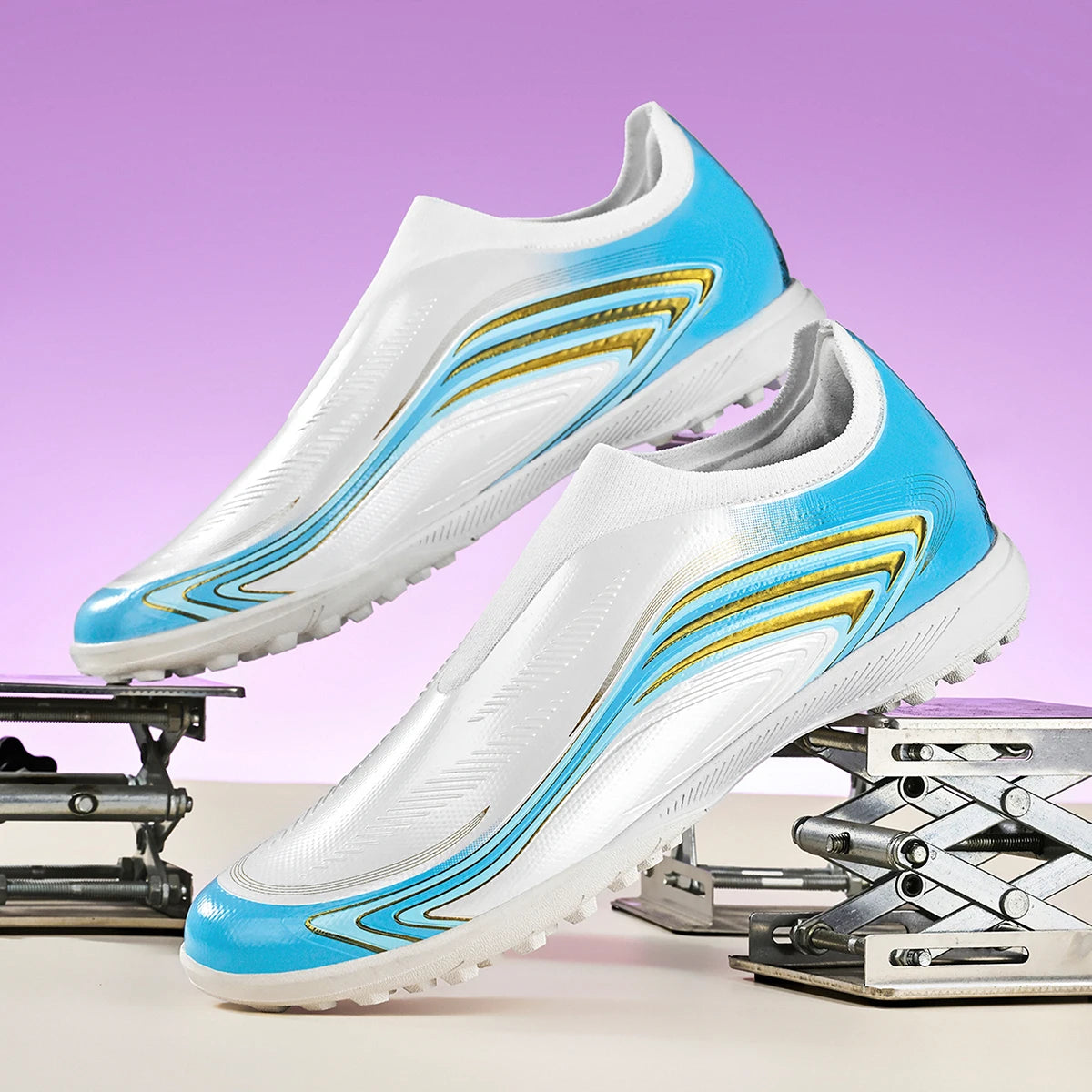 Chaussures de football TF unisexes, crampons légers pour terrain synthétique, semelle résistante à l'usure pour les matchs de football sur gazon artificiel en extérieur