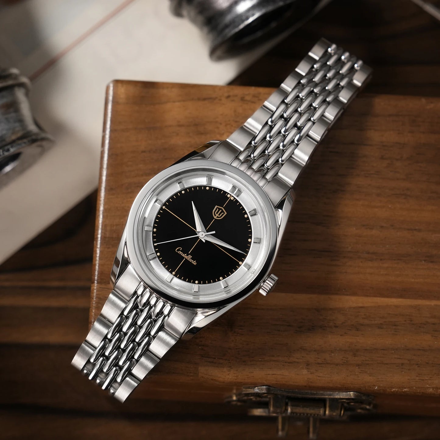 Watchdives WD1954 Arctic Classic 36mm Watch VH31Sweep Second Movement 316L Stainless Steel Watches Sapphire Crystal Luminova