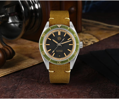 San Martin 39.5mm Men Dive Watch Vintage Distressed Effect NH35 Automatic Mechanical Watch Waterproof 200m C3 Lume SN0116 Reloj