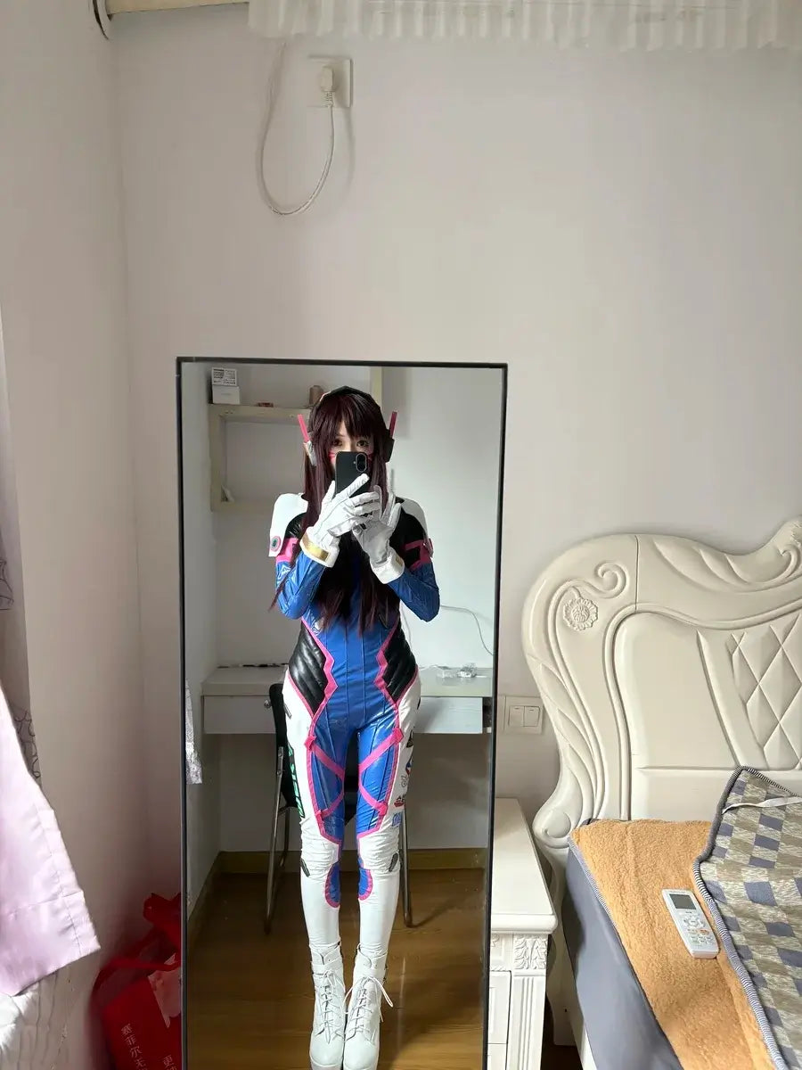 Kostým na cosplay Hana D.Va z hry Overwatch pre ženy – roztomilý elastický kožený overal Zentai na Halloween, karneval a párty