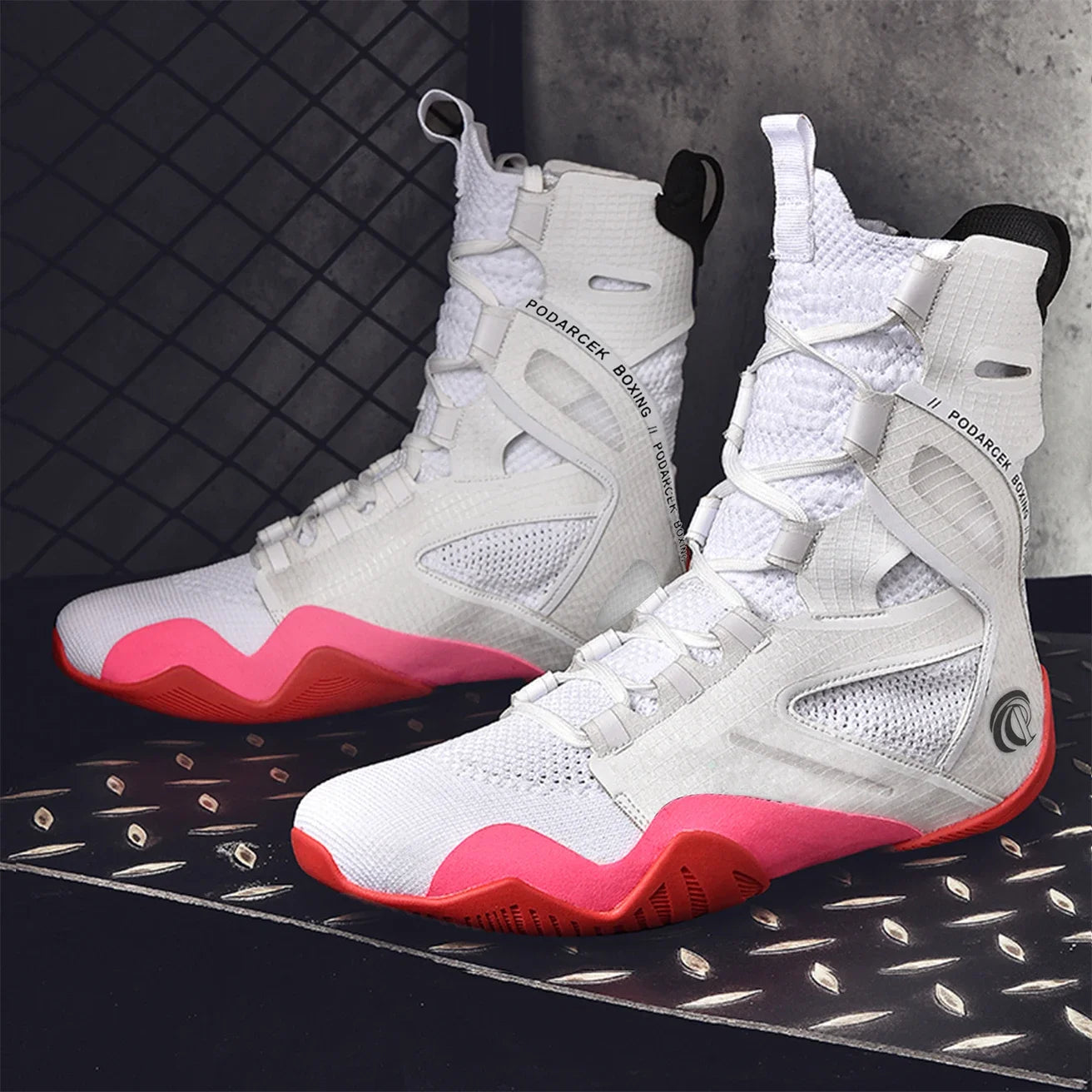 2026 Men Boxing Shoes Classic Training Outdoor Sneakers Sports Professional Fitness Wrestling Shoes Equipment Original Boxing Bo