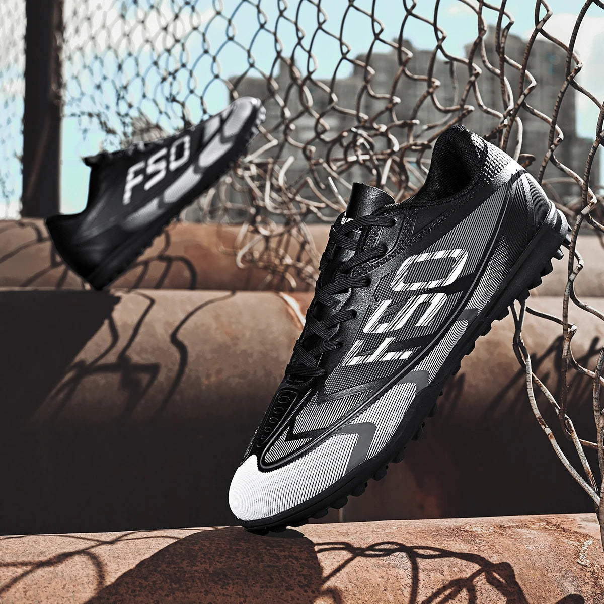 Adult TF football shoes are breathable, mesh, durable, flexible, casual, outdoor, stable, and professional football shoes