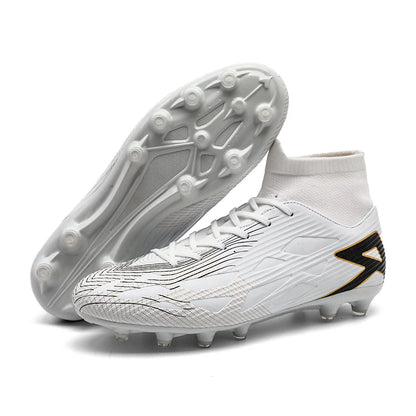Nouvelles chaussures de football pour hommes, chaussures de football montantes, baskets d'extérieur antidérapantes, crampons de haute qualité pour futsal, intérieur et gazon, meilleures ventes