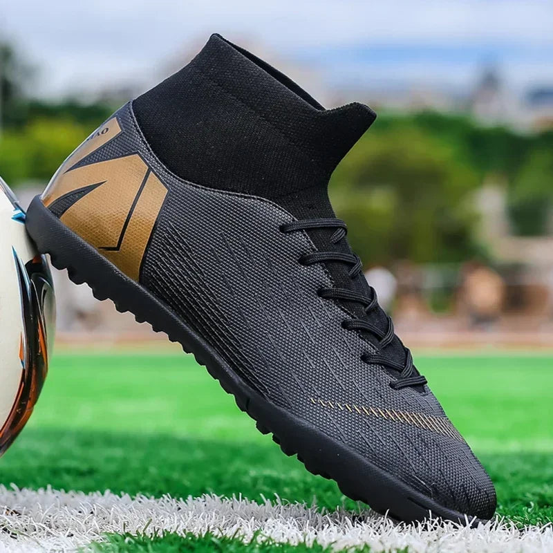 Crampons de Football pour hommes, bottes de Football, crampons d'entraînement, professionnels, résistants à l'usure, antidérapants, longues pointes TF/FG, rouge, nouveau