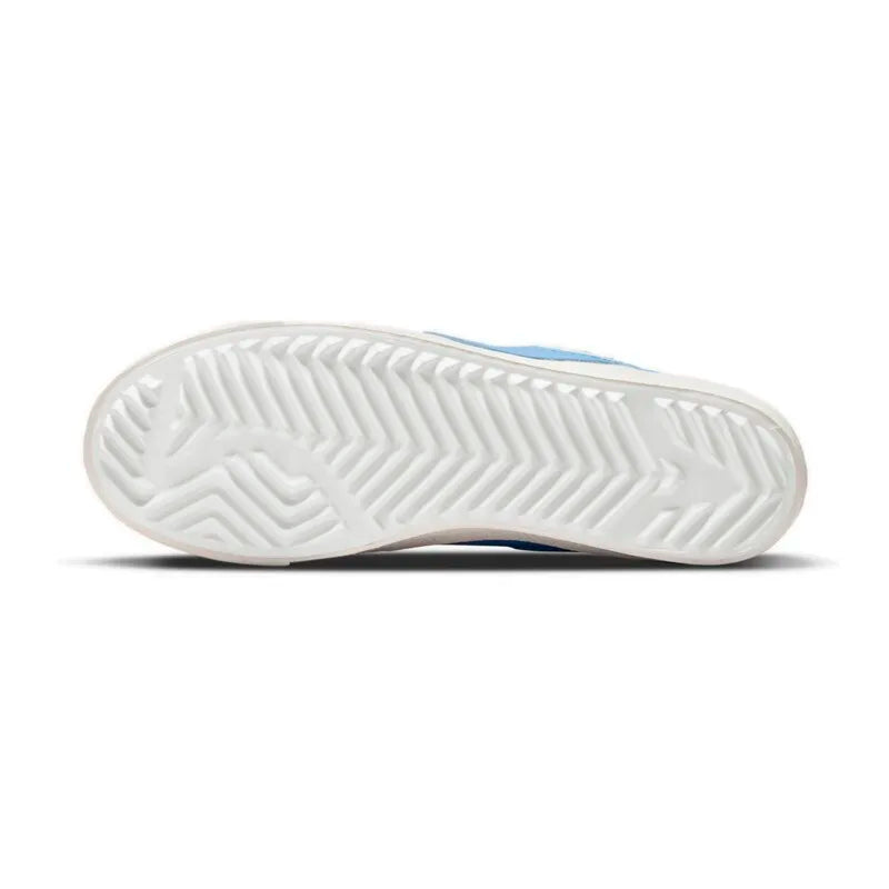 Nike Blazer Unisex Retro Casual Sneakers Classic Retro Style with Comfortable Cushioning DD3111-103
