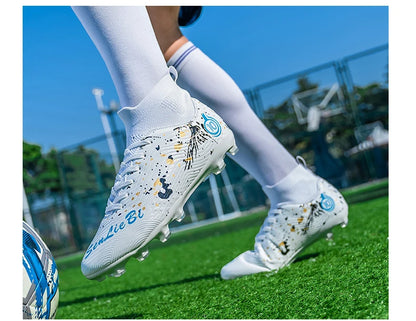 Nouvelles chaussures de football professionnelles pour hommes, chaussures de football antidérapantes, unisexes, respirantes, chaussures de futsal, nouvelles chaussures à crampons, livraison directe, ultralégères