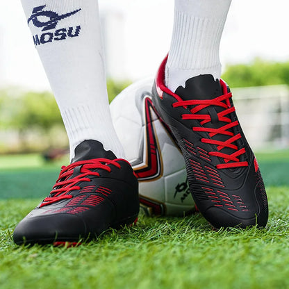 Nuevas zapatillas de fútbol para hombre y mujer, calzado deportivo para interior y exterior con tacos largos y tacos fragmentados para entrenamiento de fútbol en césped sintético