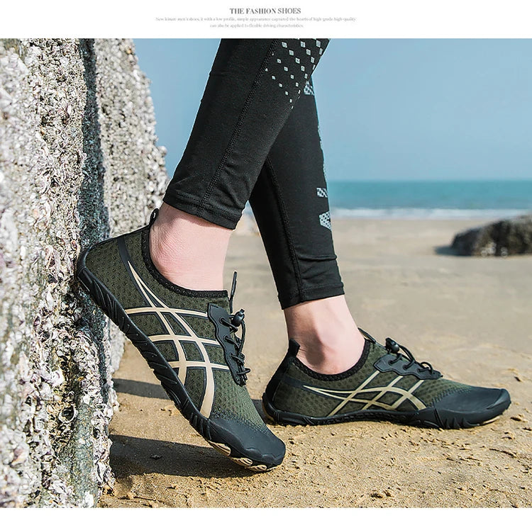 Aqua Shoes for Men, Water Shoes, Barefoot Beach Shoes, Unisex Quick-Dry Outdoor Wading Shoes, Gym Training Footwear Sneakers Size 35-46