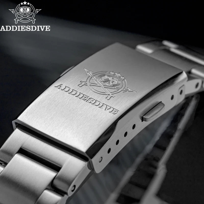 Orologio da uomo ADDIESDIVE in acciaio, stile di lusso, dotato di vetro bombato, movimento al quarzo e rivestimento luminescente blu BGW9; impermeabile fino a 100 ATM, display analogico – Modello AD2066