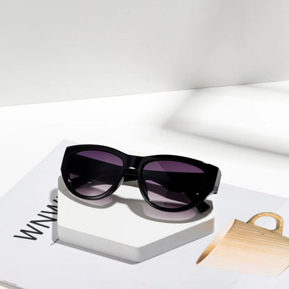 1pcs European and American retro fashion unisex sunglasses trend versatile summer sun shading, sun protection, UV resistant sung