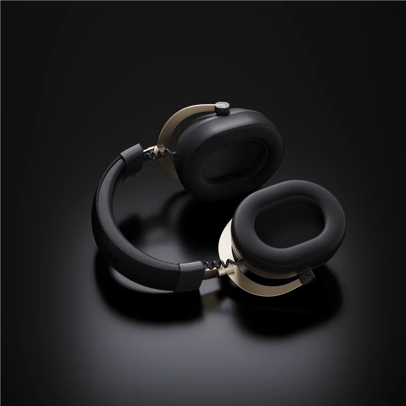 Auriculares gaming inalámbricos MCHOSE V9 Turbo con sonido envolvente 7.1, RGB, auriculares esports con drivers de 60mm, micrófono con cancelación de ruido y base de carga