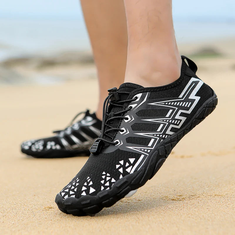 Water Shoes Beach Barefoot Shoes Comfortable Minimalist Cross Training Shoes Hiking Trail Running Shoes for Men and Women