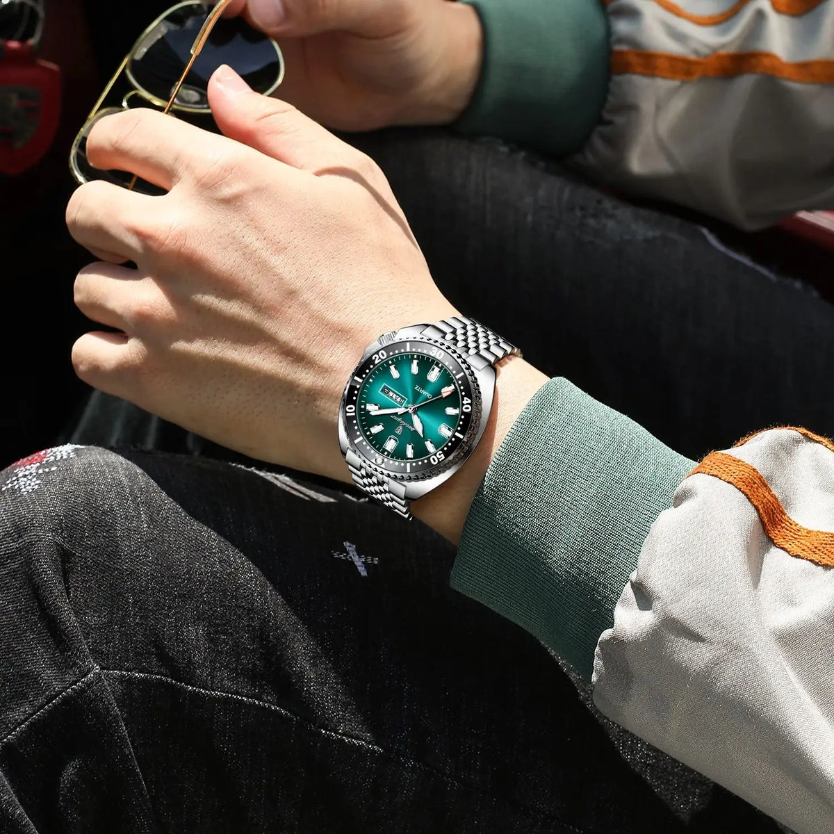 Orologio da uomo POEDAGAR di lusso, stile business, con data e giorno della settimana, impermeabile e luminescente, in acciaio inossidabile e con movimento al quarzo.