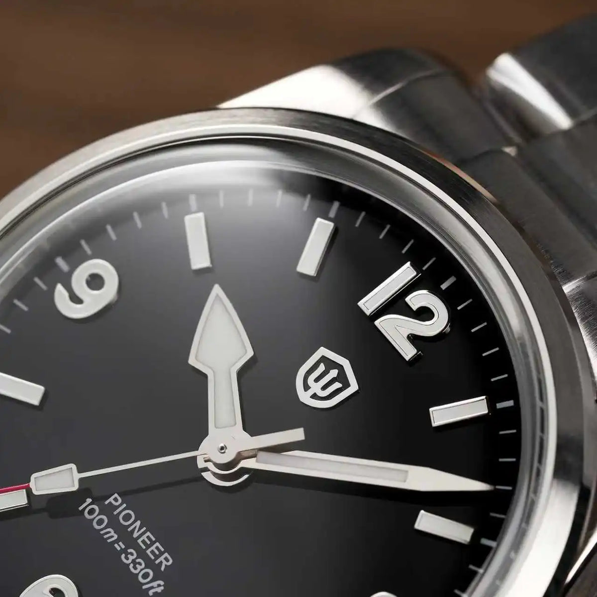 Montre à quartz pour homme Watchdives WD1960S V2, style vintage, cadran crème, 36 mm, mouvement VH31 à trotteuse fluide, verre saphir bombé, étanche 10 ATM, aiguilles luminescentes, boîtier en acier inoxydable