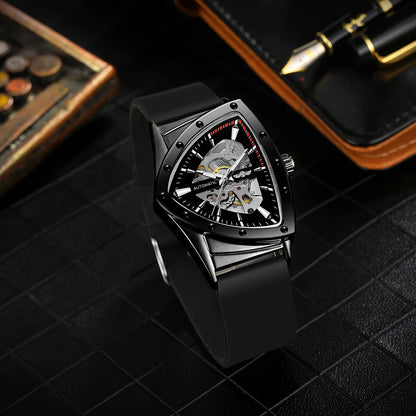 WINNER automatisch herenhorloge, driehoekig skeletontwerp, lichtgevende wijzers, rubberen band, militaire stijl, luxe mechanisch horloge